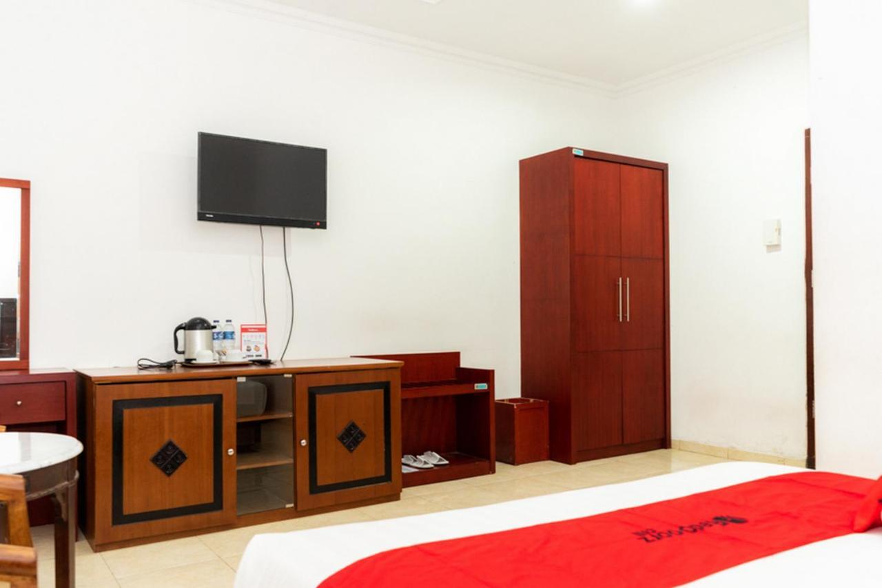 Reddoorz Plus Syariah Near Java Supermall Semarang 2 Exterior photo